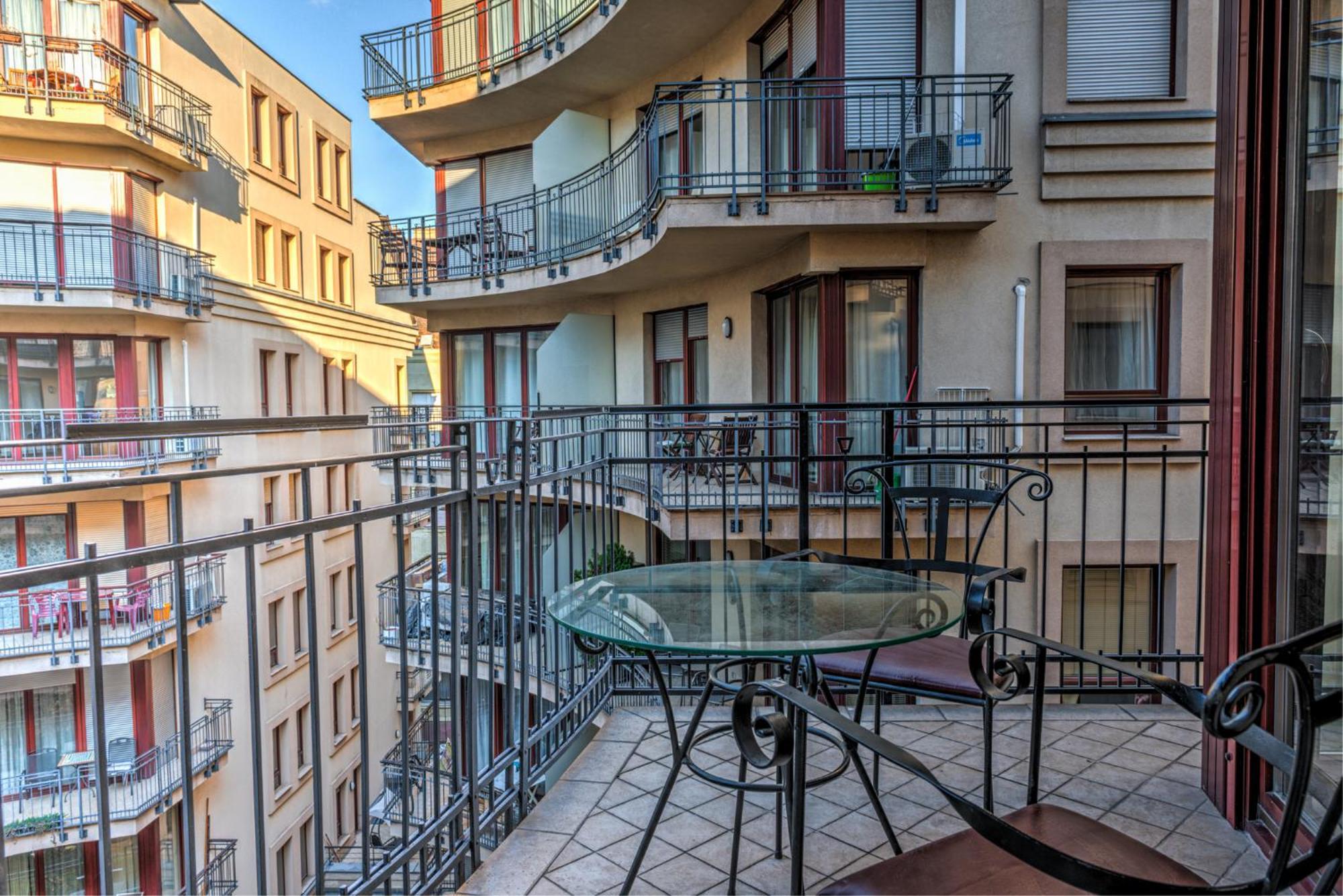 Central Capital Apartments Budapest Exterior foto